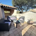 Sm010 Pinede Maxime Maison 5 Pieces 10 Couchages Avec Piscine Et Parking * Sainte-Maxime