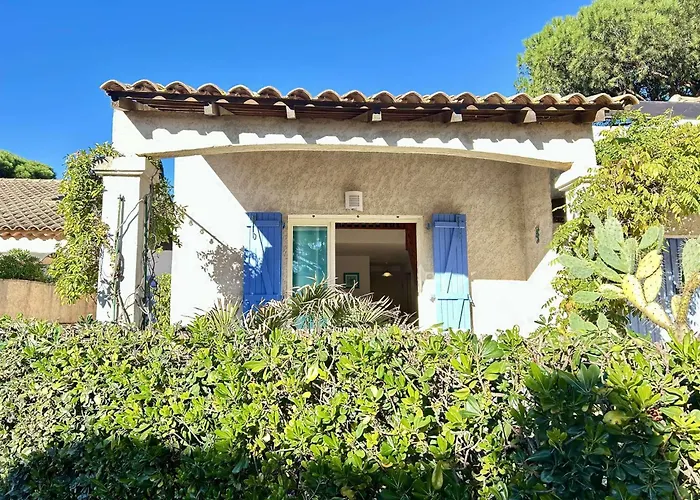 Sm010 Pinede Maxime Maison 5 Pieces 10 Couchages Avec Piscine Et Parking *