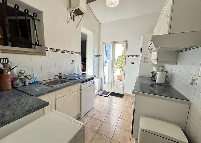 ヴィラ Sm010 Pinede Maxime Maison 5 Pieces 10 Couchages Avec Piscine Et Parking